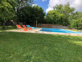 Maison pierre avec piscine privée